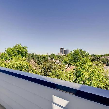 4 Story Home Mins To Downtown Houston With City Views Kültér fotó