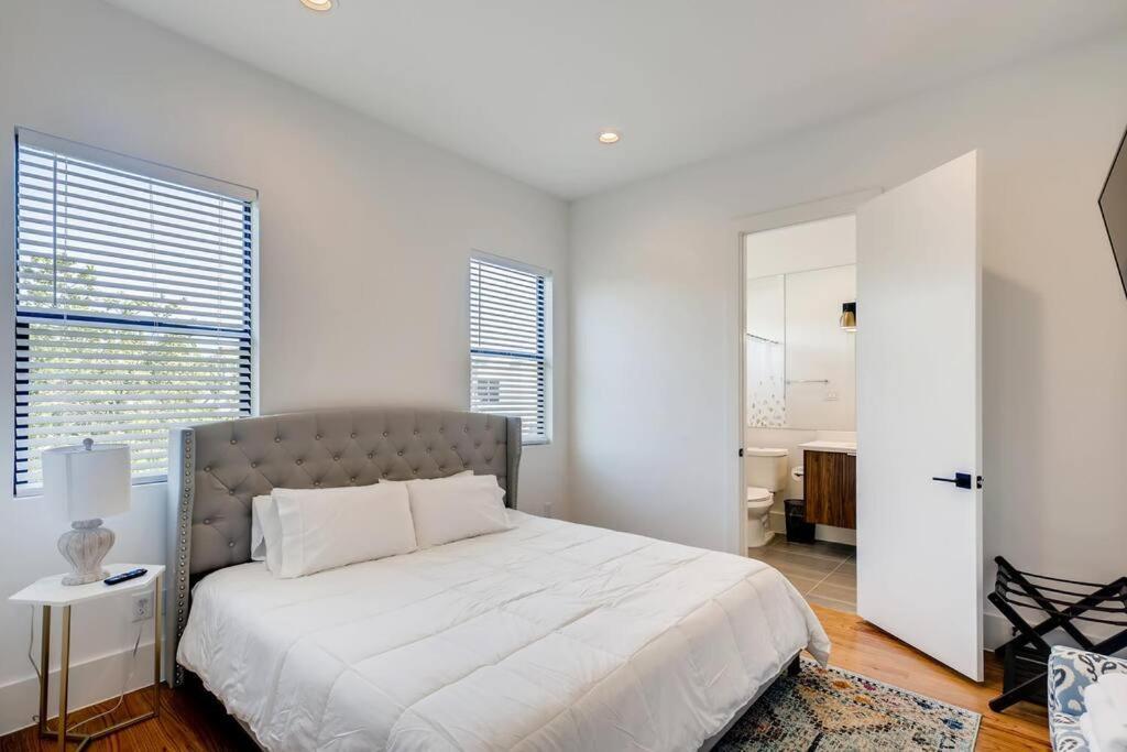 4 Story Home Mins To Downtown Houston With City Views Kültér fotó